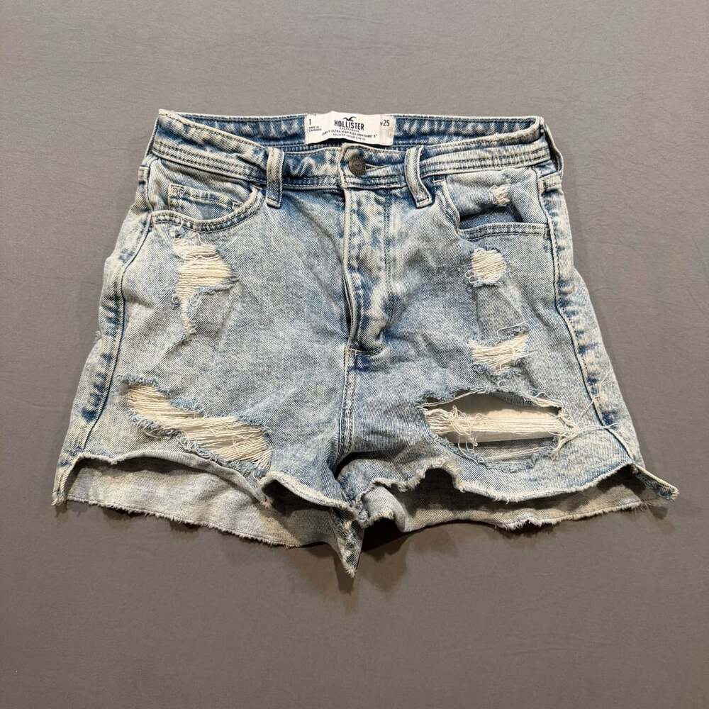 Hollister Curvy Ultra High-Rise Mom Short 3" W25 1